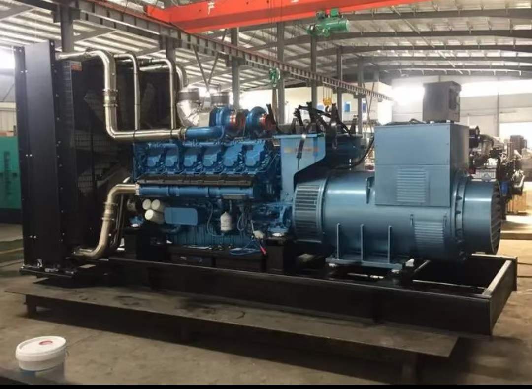 万载如何确定负载的功率因数波动范围？