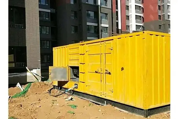 万载发电机租赁中燃油压力过低会对发动机的哪些部件造成损坏？