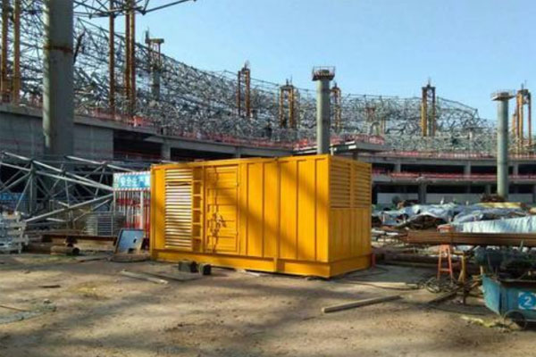 万载发电机出租如何判断空气滤清器是否需要更换？
