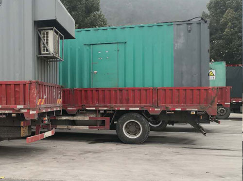 万载柴油发电机组使用注意安全事项有哪些？