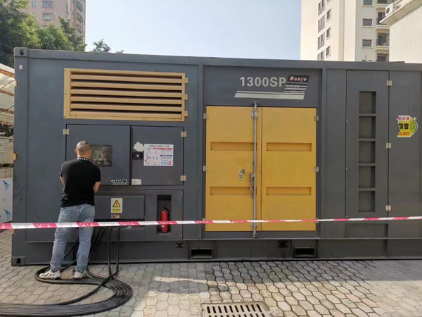 万载延长空气滤清器使用寿命的注意事项